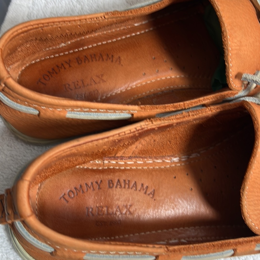 Tommy Bahama Orange Boat Shoes with Moccasin Toe - Picture 4 of 11